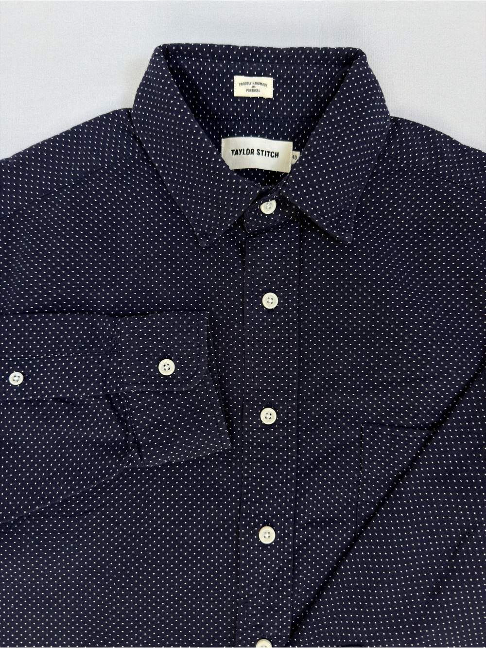 Taylor Stitch Navy Dot Button Up Shirt Men’s Made in Portugal